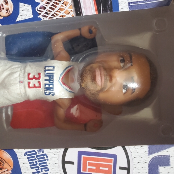 Bobblehead Nico - Nicolas Batum #33 - Picture 8 of 10